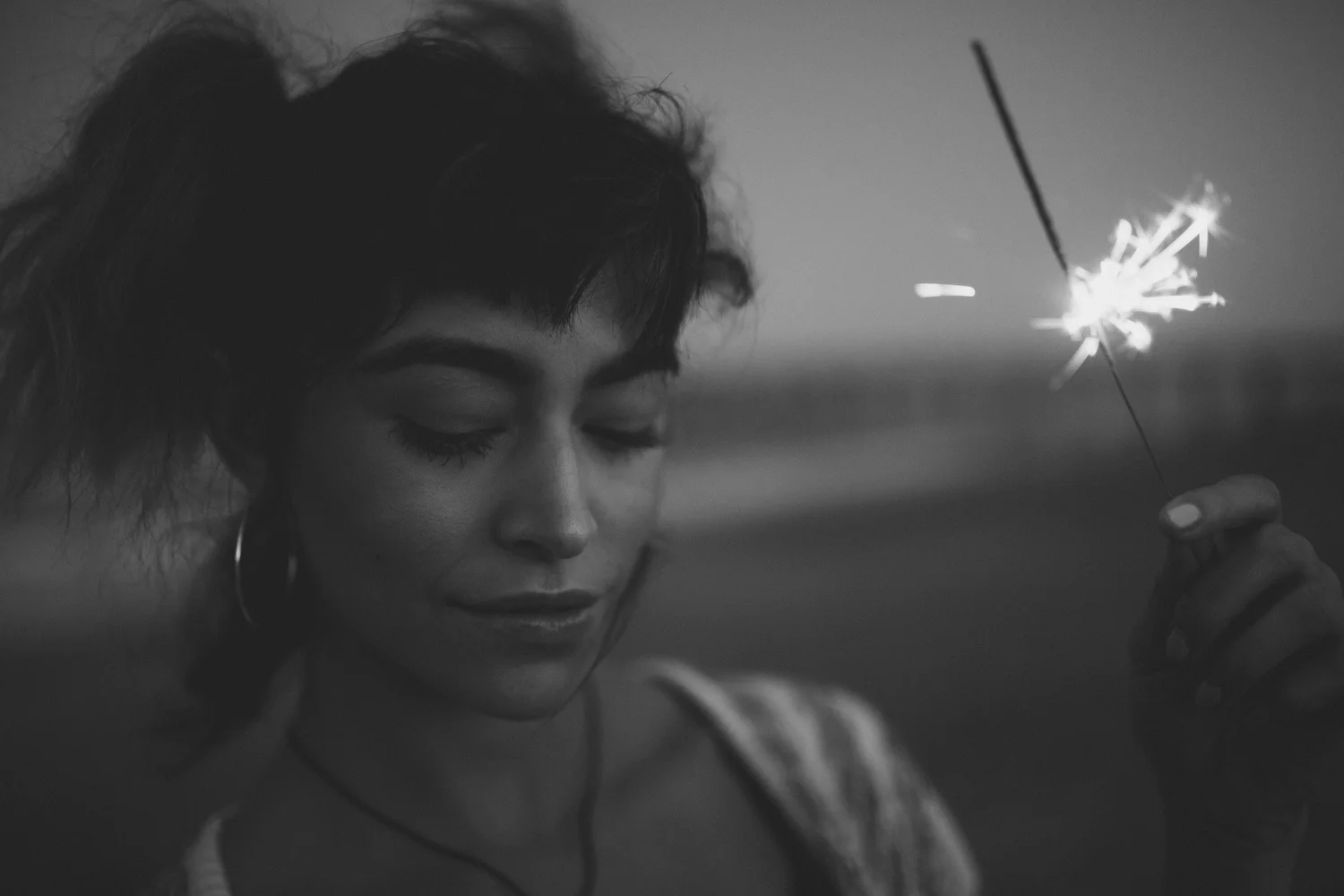 florida-flagler-beach-sparklers-photographer-ocean