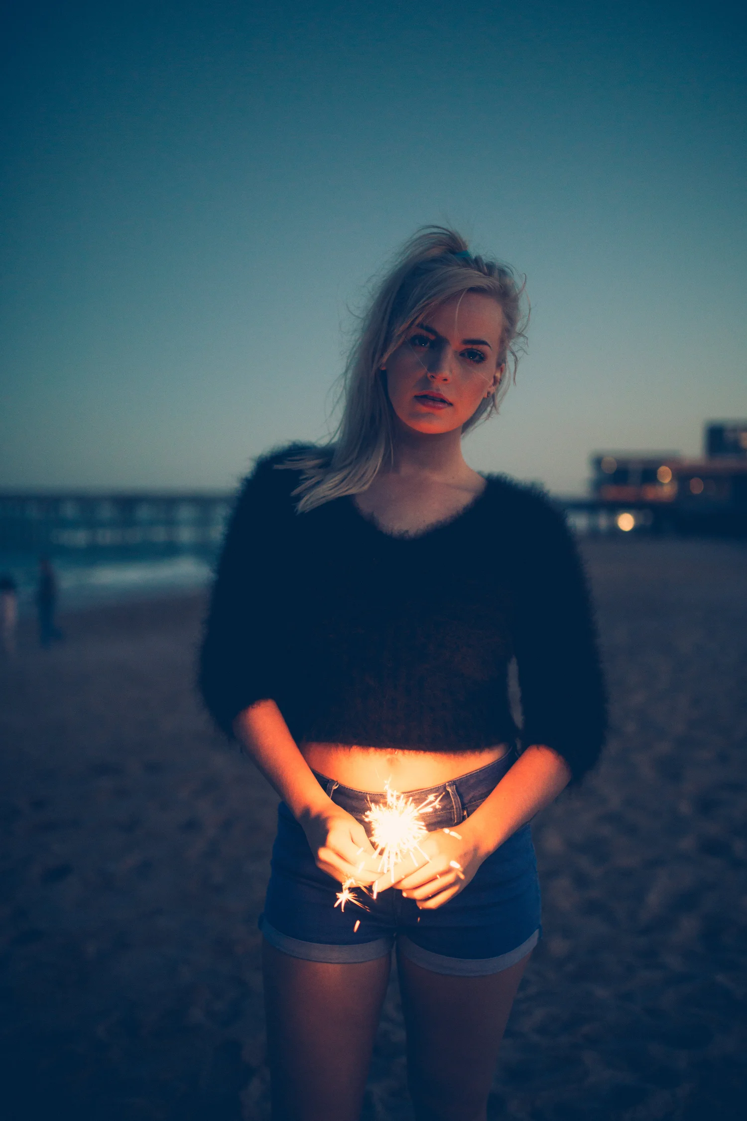 florida-flagler-beach-sparklers-photographer-ocean