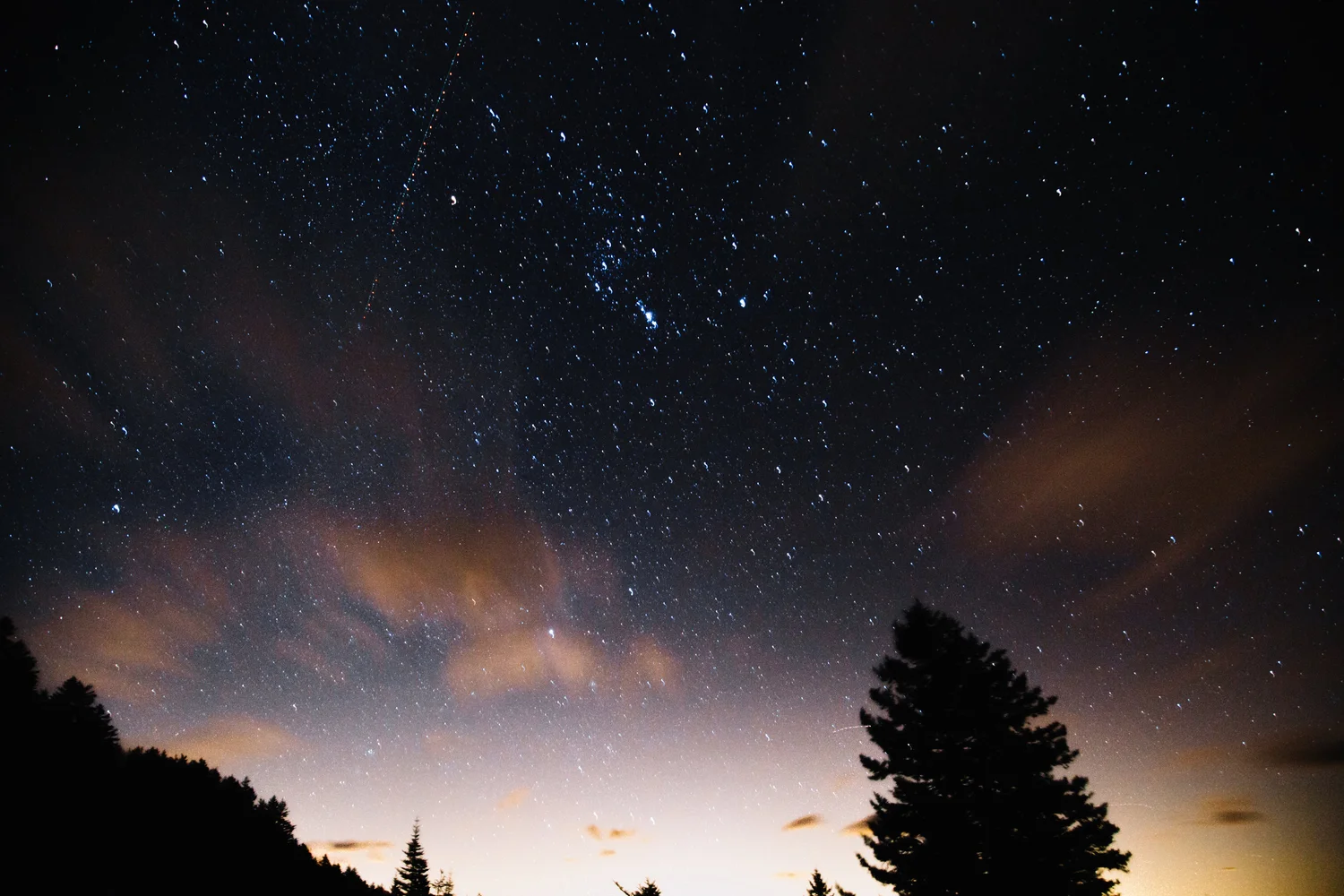 long-exposure-clouds